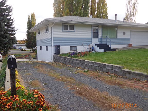 front w/side driveway