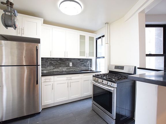 2nd image of 145 W 145th St APT 32