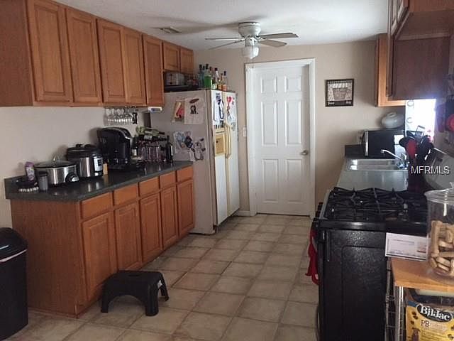 2nd image of 126 Herbert St