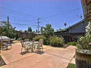 4th image of 3424 Olsen Dr