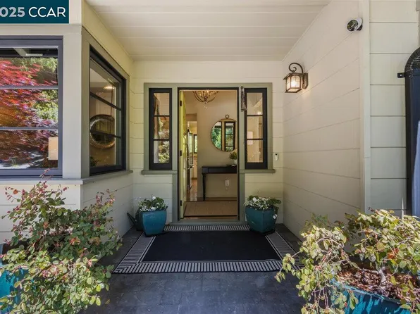 40 Camino Don Miguel, Orinda, CA 94563