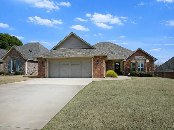 1723 S Fiddlers Hill St, Stillwater, OK 74074