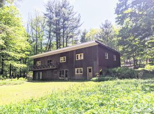 167 Hubbard St, Lenox, MA 01240