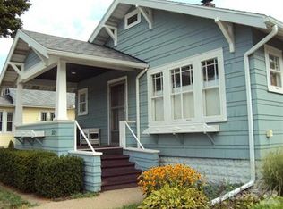 2115 S State St, Saint Joseph, MI 49085