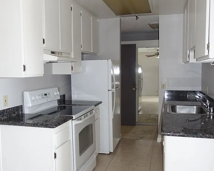 400 Ortega Ave #316 — Photo 4