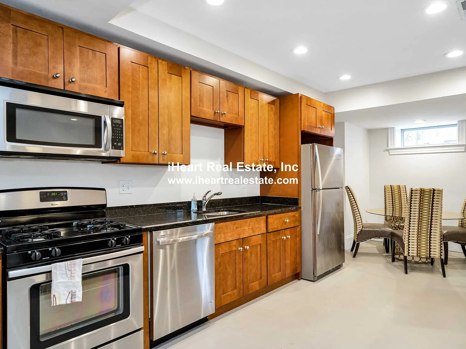 4 bed, $5,000 — Photo 4