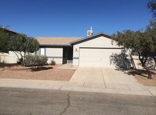 5560 N Baybrook Rd, Tucson, AZ 85741