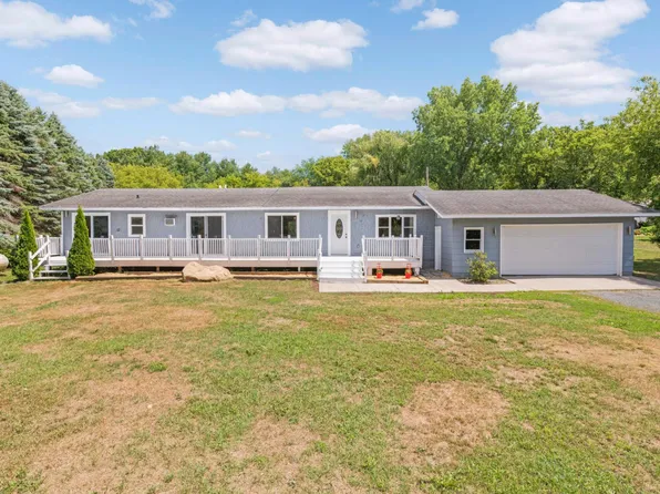 808 Horse Lake Ln, Dresser, WI 54009