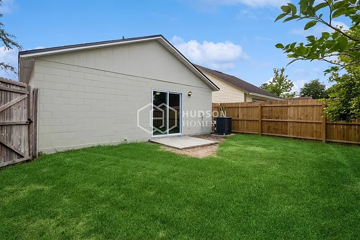 1771 Chatham Cir — Photo 21