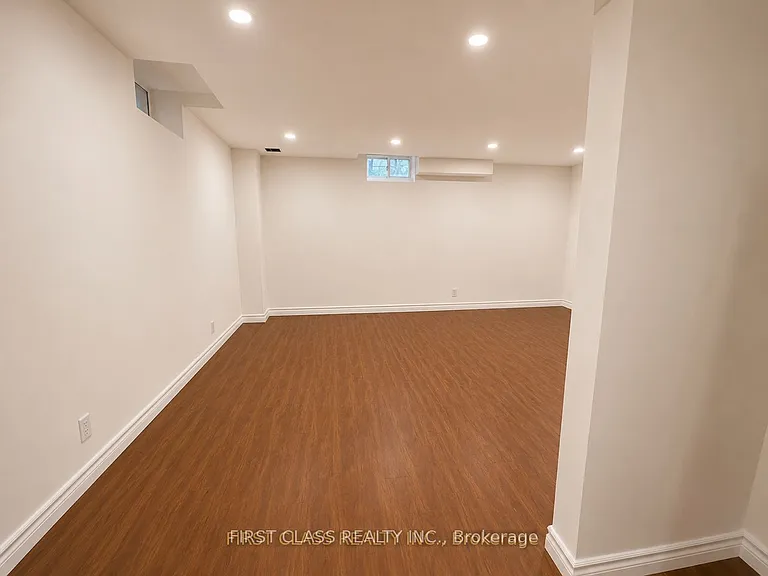 2201 Stratus Dr — Photo 3