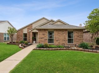1826 Indian Creek Ct, Garland, TX 75040