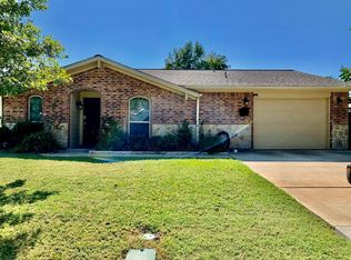 2216 Lockwood Dr, Carrollton, TX 75007