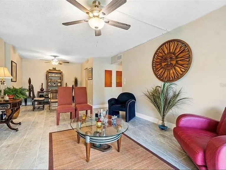 250 NE 20th St #3030 — Photo 6