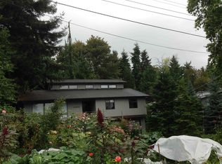 10025 39th Ave NE, Seattle, WA 98125