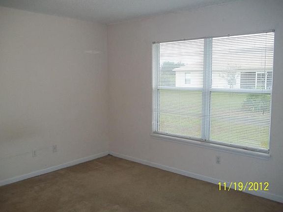 2nd image of 29B Louvet Ln