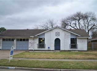 179 Glazebrook Dr, Houston, TX 77060