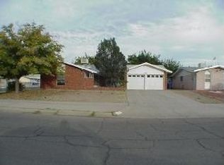 10301 Darin Rd, El Paso, TX 79925