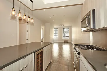 Rented by Living New York