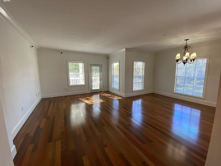 441 Water St — Photo 29