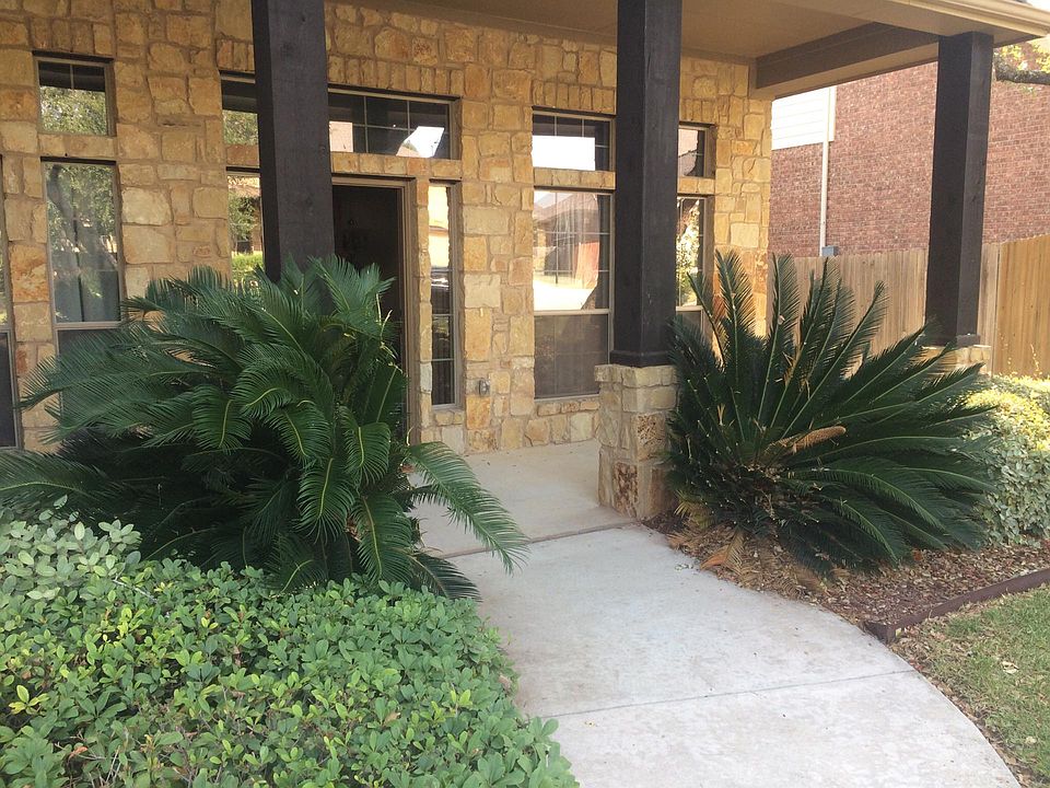 1st image of 4507 El Bosque