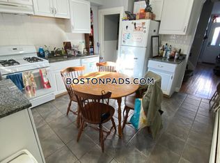 68 Hammond St #1A, Roxbury Crossing, MA 02120