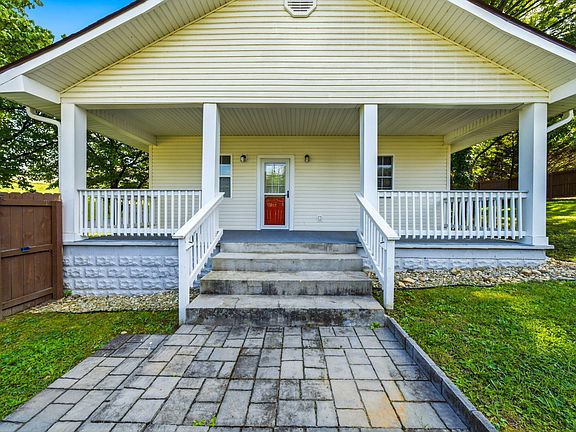 4th image of 205 Jaybird Rd