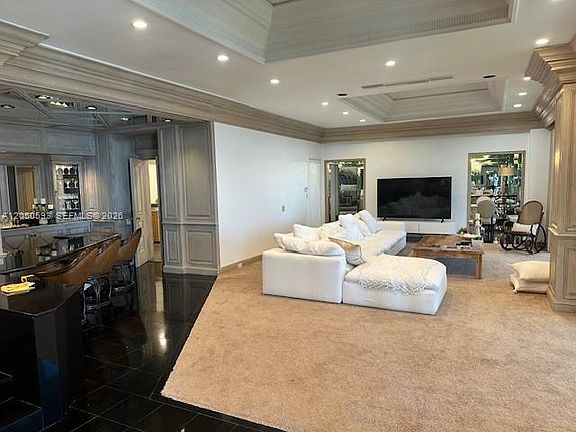 3rd image of 11111 Biscayne Blvd