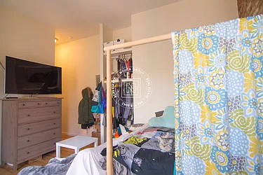 Rented by Nolita Group