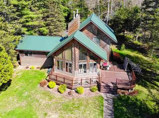 46795 Bootjack Rd, Lake Linden, MI 49945