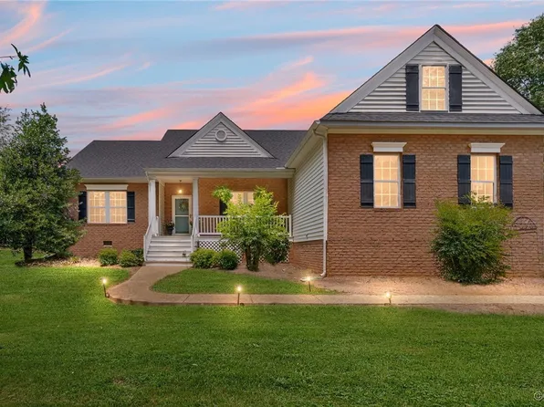 924 Newsome Ct, Goochland, VA 23063