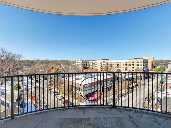222 Glenwood Ave APT 605, Raleigh, NC 27603