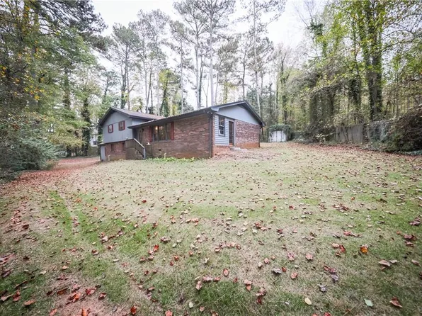 2984 E Paulding Dr, Dallas, GA 30157