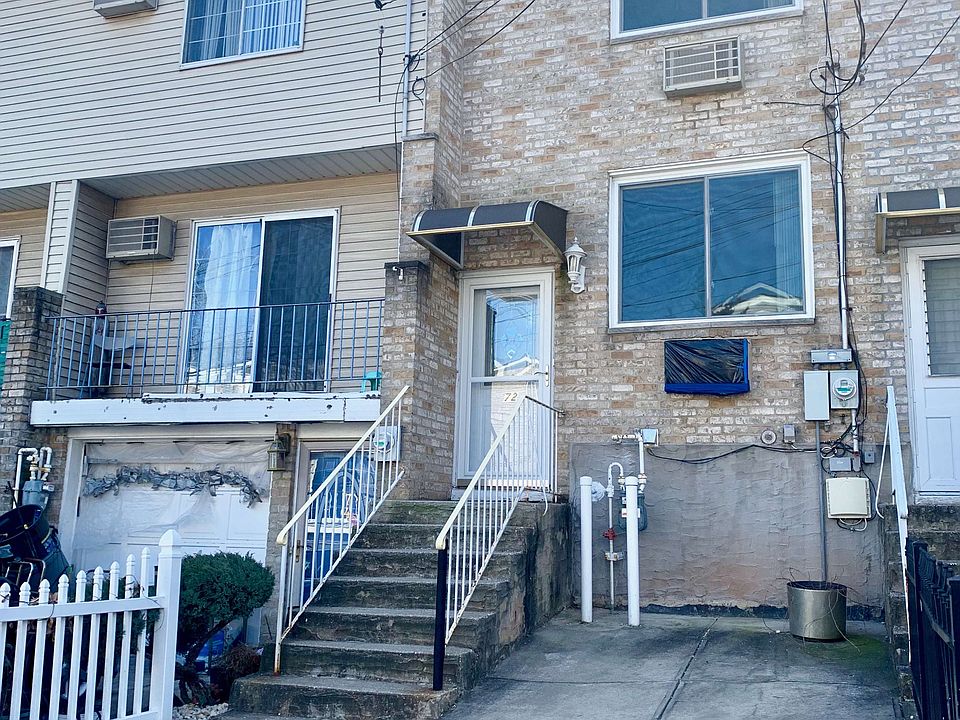 1st image of 72 Dayna Dr