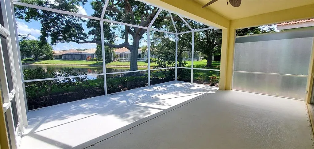 2 bed, 2.0 bath, 1744 sqft, $3,000 — Photo 4
