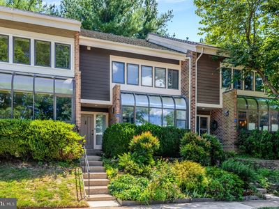 11009 Thrush Ridge Rd, Reston, VA, 20191