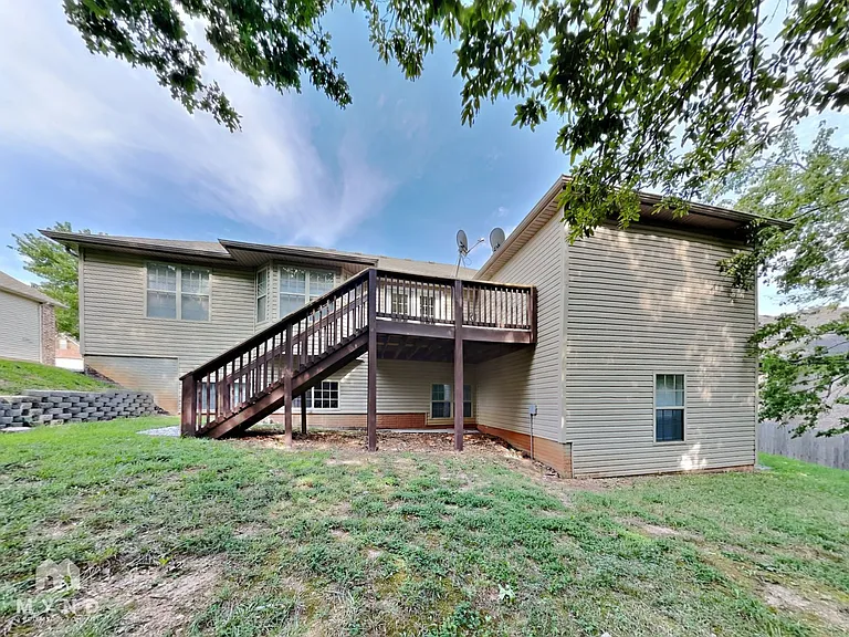 111 N Peach Brk — Photo 22