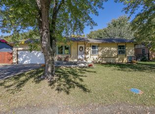 206 W Northwind Dr, Valley Center, KS 67147