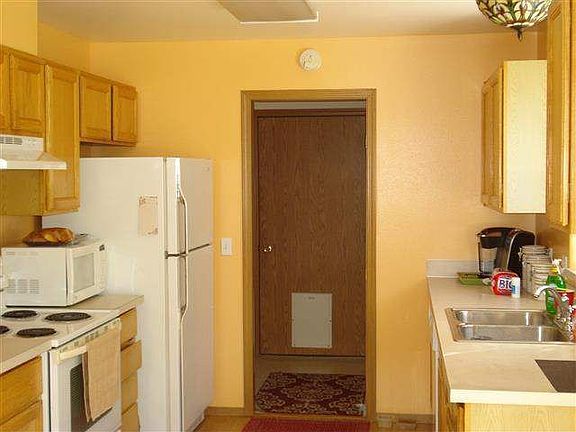 5th image of 4902 Kalahari Dr