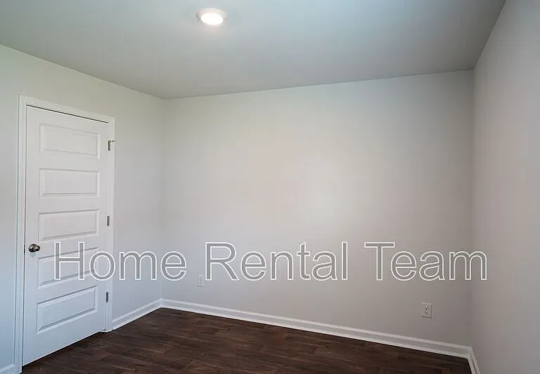 110 Painted Lady Loop — Photo 11
