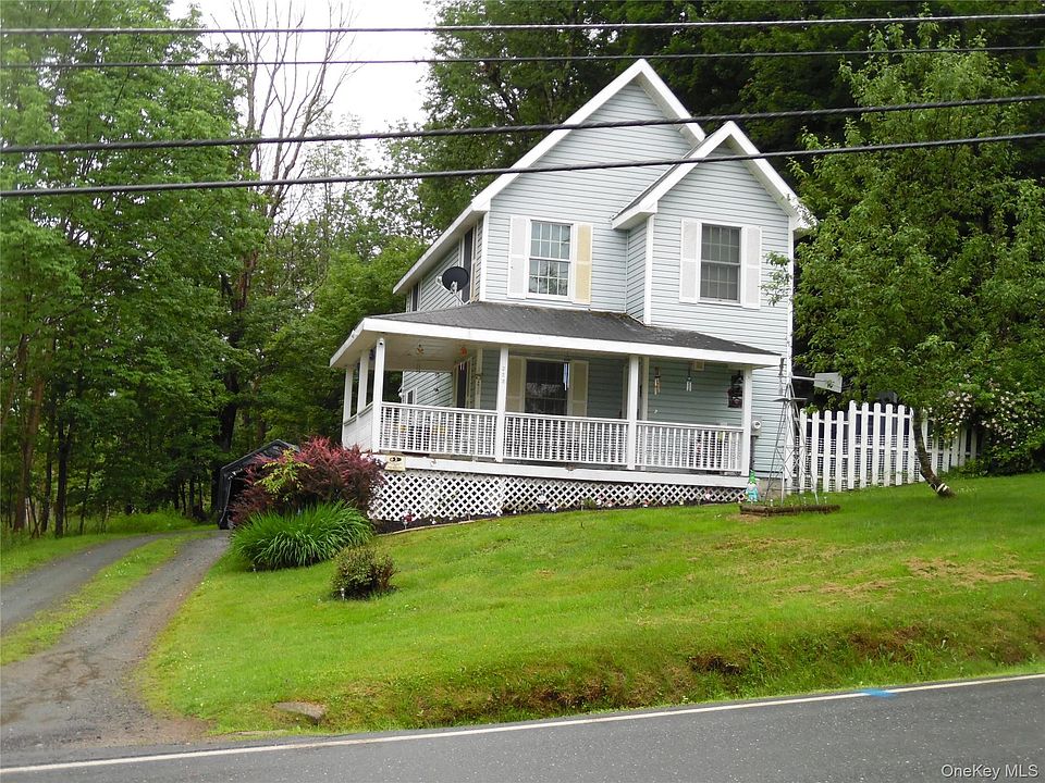 1st image of 326 West Lake Street