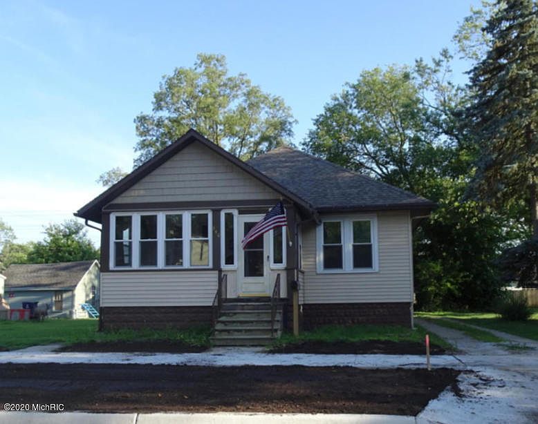 1st image of 350 W 21st St