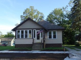 350 W 21st St, Holland, MI 49423