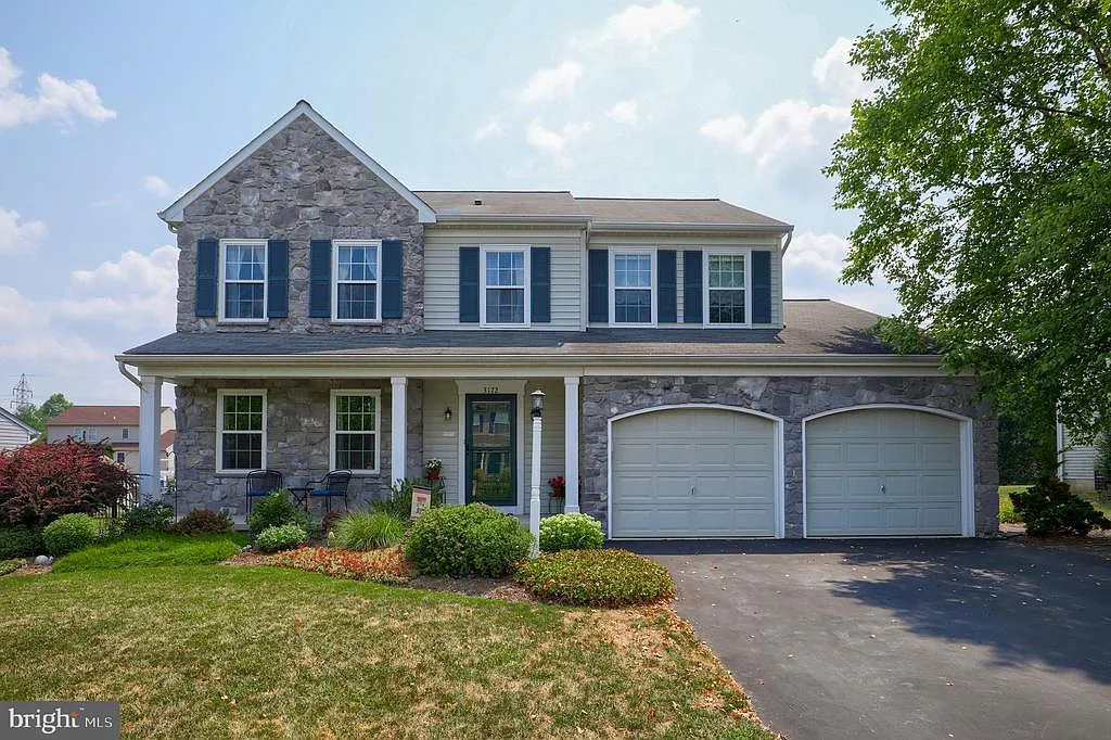 3172 Paulownia Ln photo 1