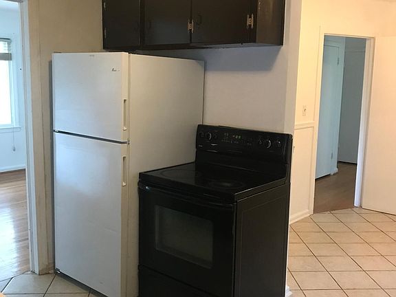 4th image of 3622 Cedar Ln