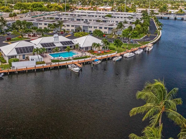 130 Cypress Club Dr APT 336, Pompano Beach, FL 33060