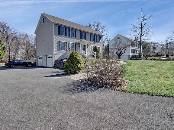 2nd image of 64 Winchester Dr