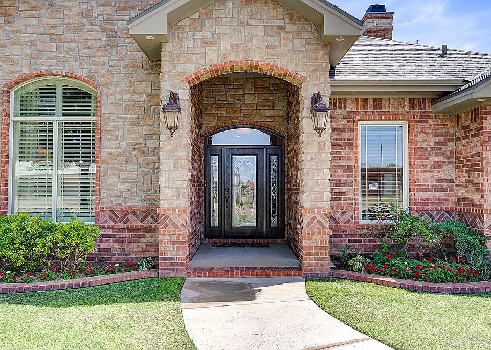 Lovely front door!