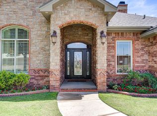 313 W 6th St, Sundown, TX 79372