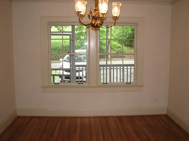 3 bed, 1070 sqft, $2,475 — Photo 4
