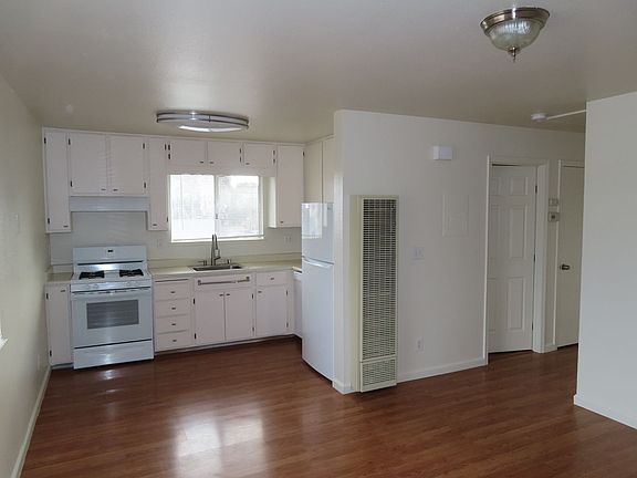 3rd image of 2136 Brutus St Unit B